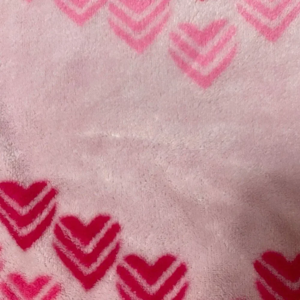 Pink Hearts Blanket Throw 88 x 74 Soft Love Cuddle Girly Winter Warm Cozy Cute